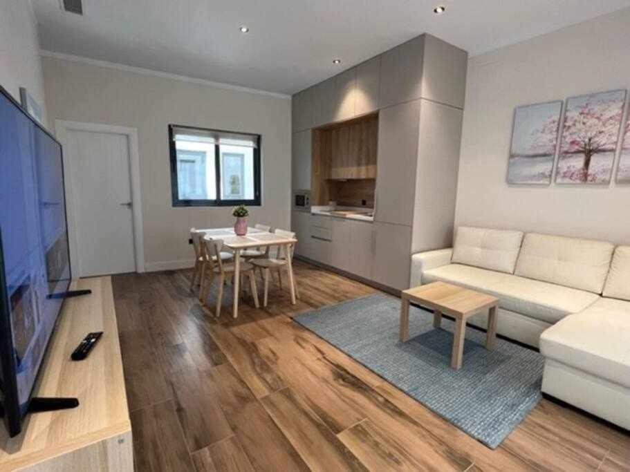 Deluxe Twobedroom Downtown *