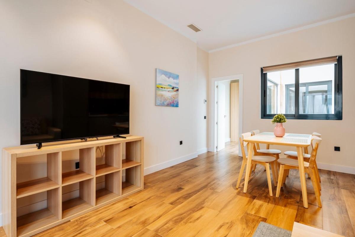 Deluxe Twobedroom Downtown Apartment Seville